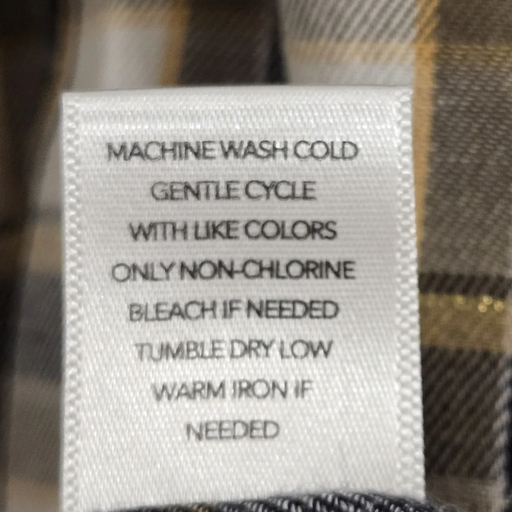 CJ Banks Women's Black And White Plaid Button Front Blouse Size 1X
